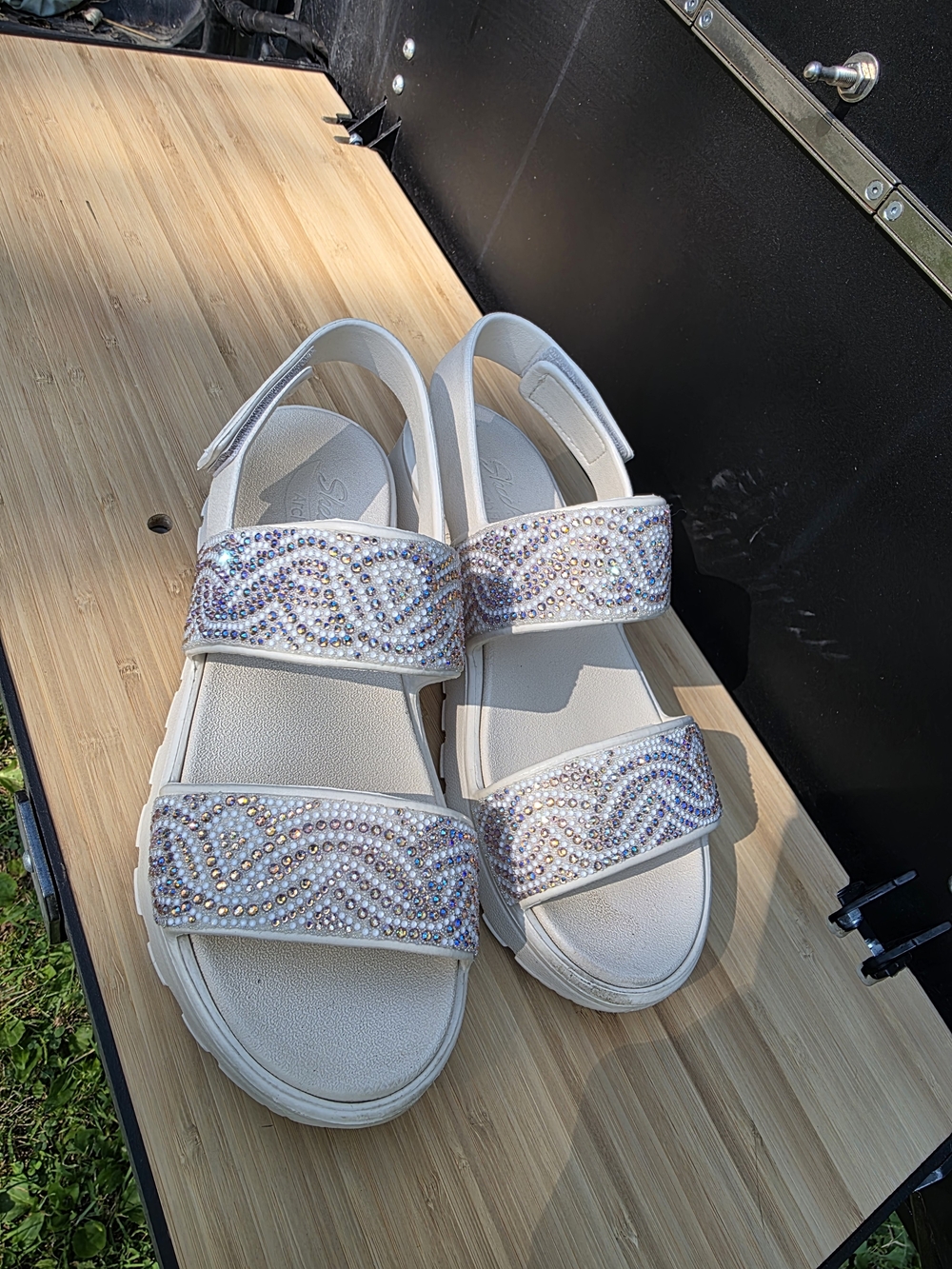 White Beaded Women's  Sandals - Stylish Comfort Sketchers
